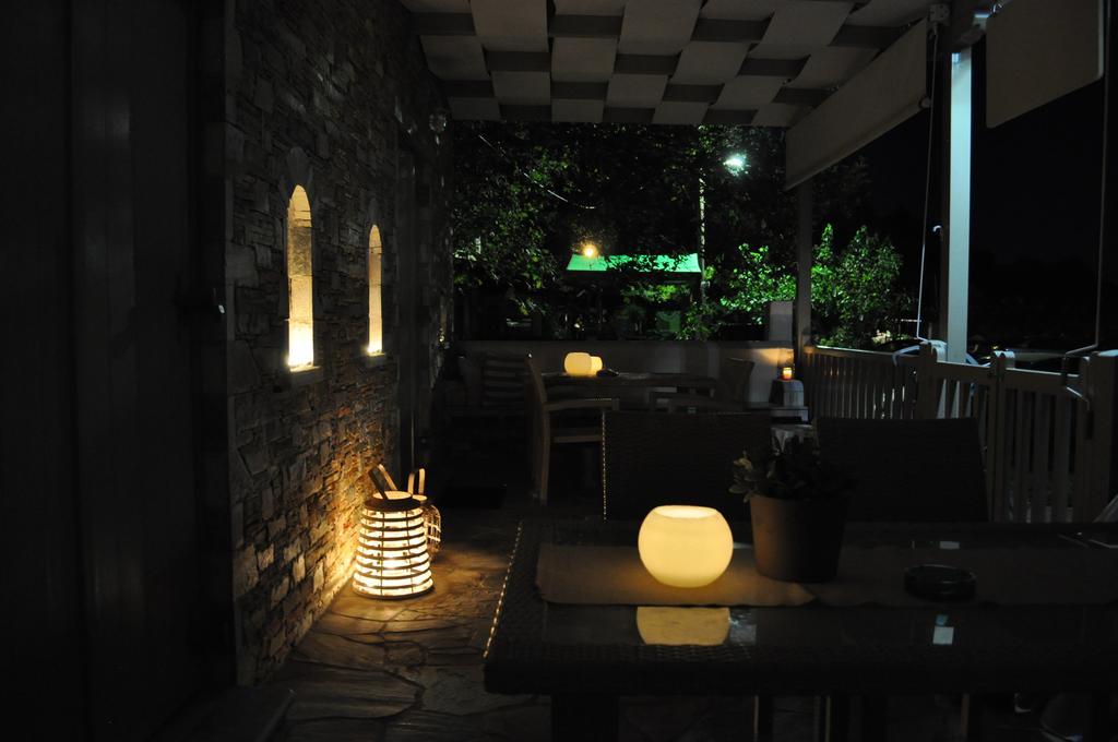 Studios Yalos Khorevtón Exterior foto
