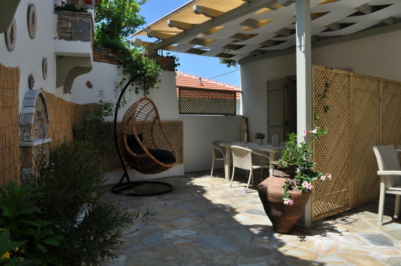 Studios Yalos Khorevtón Exterior foto
